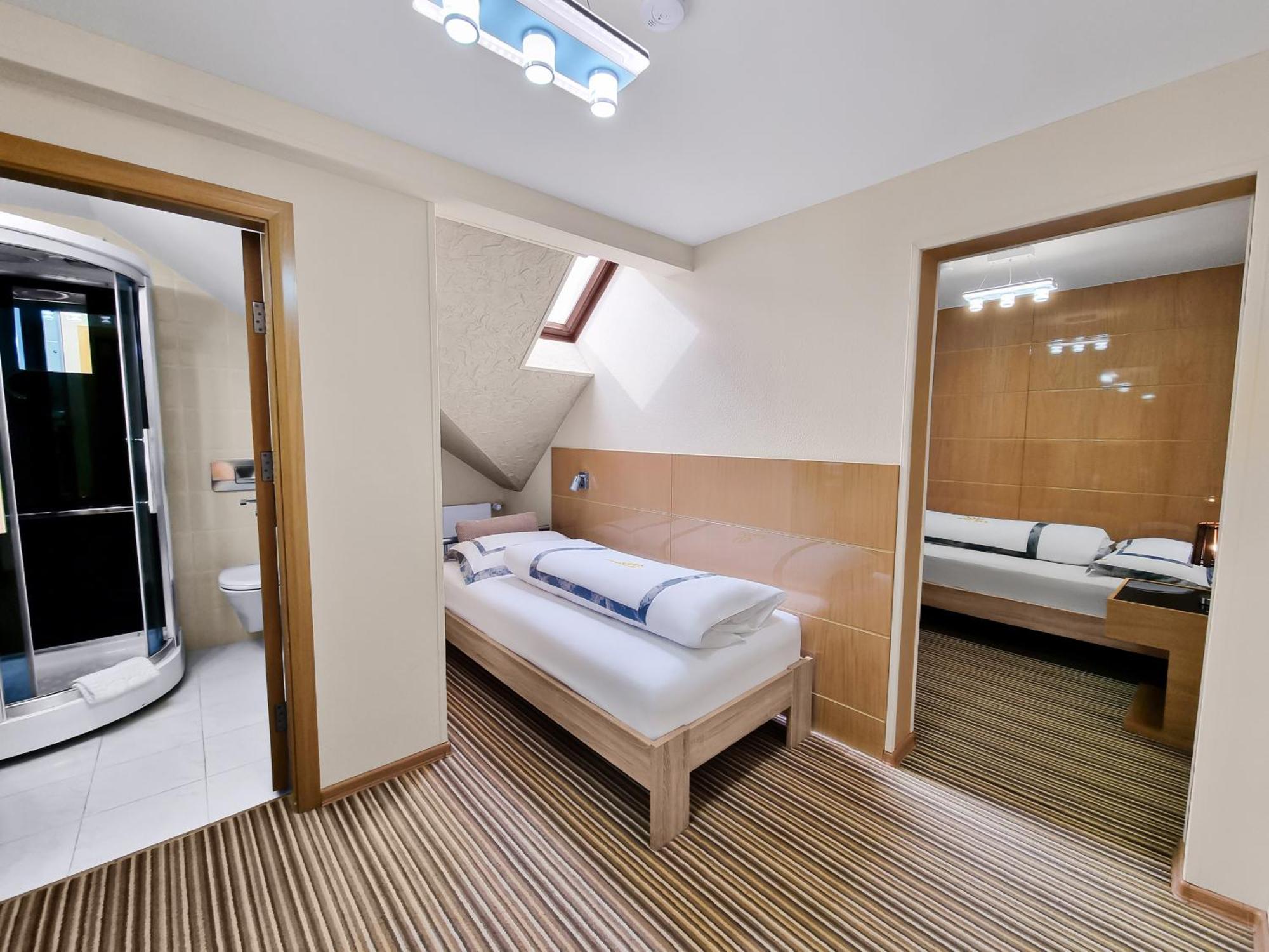 Hotel Roessle Dobel Room photo